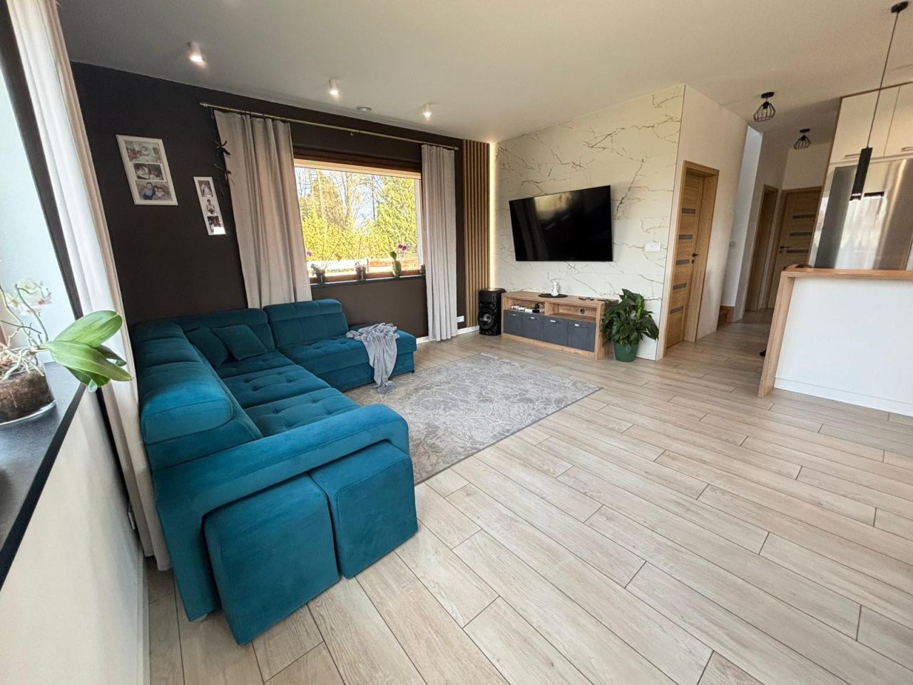 dom wolnostojący, 5 pokoi Pstrokonie Zamoście, ul. Wczasowa. Zdjęcie 2