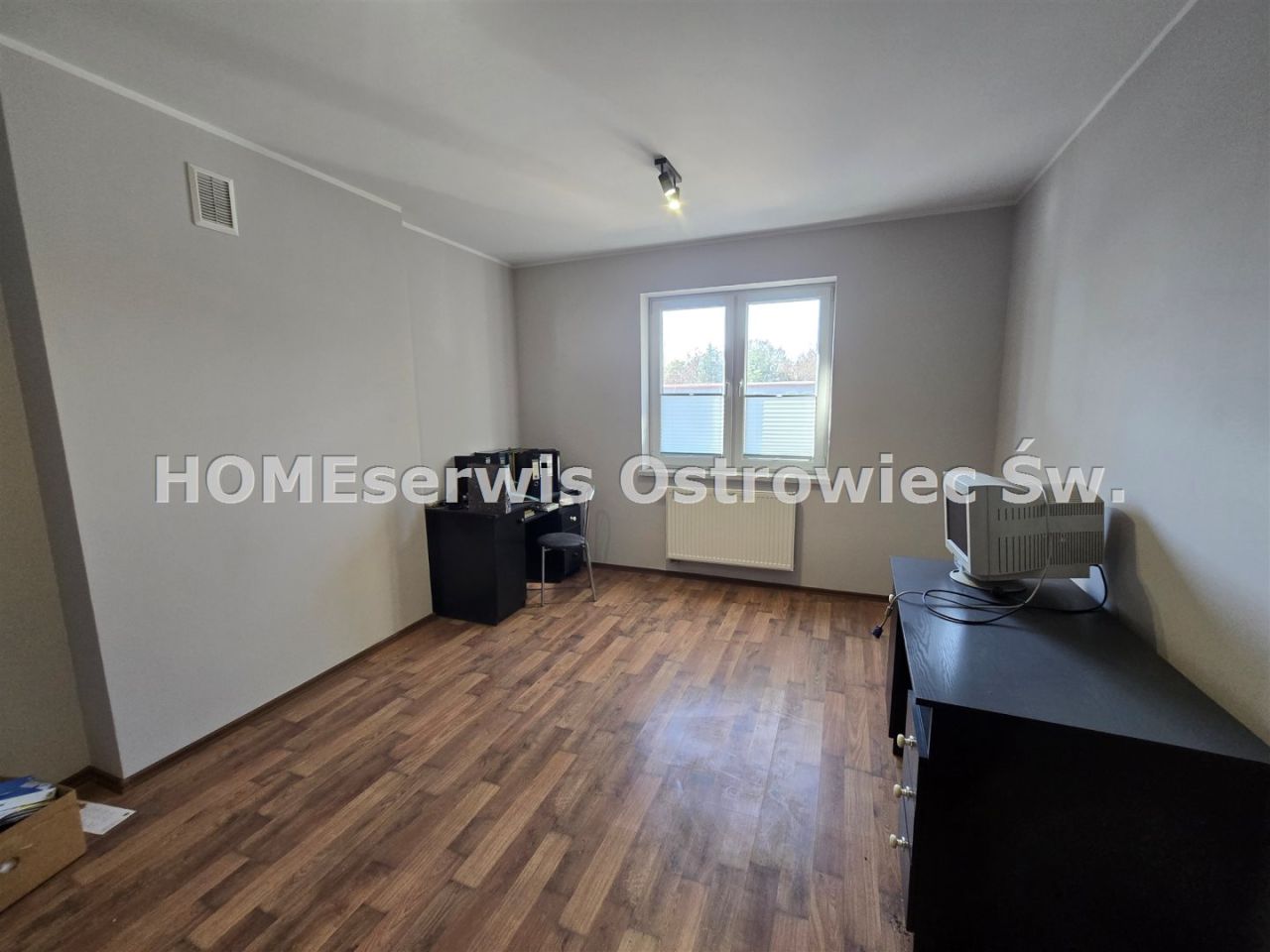 Biuro Ostrowiec Świętokrzyski Huta, ul. Jana Samsonowicza. Zdjęcie 13