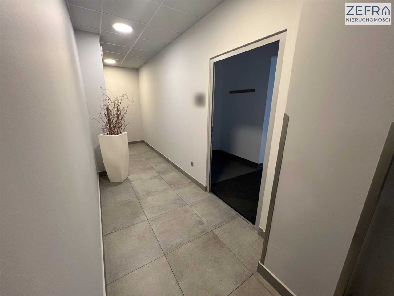 Lokal Kraków Stare Miasto, ul. Zwierzyniecka. Zdjęcie 8