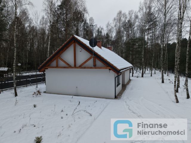 dom wolnostojący, 3 pokoje Borowiny. Zdjęcie 22