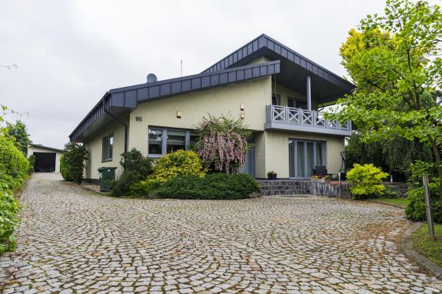 dom wolnostojący, 6 pokoi Koziegłowy, ul. Żarecka. Zdjęcie 1