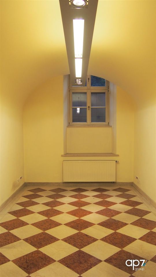 Lokal Kraków Stare Miasto, ul. Krupnicza. Zdjęcie 3
