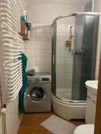 Mieszkanie 1-pokojowe Świdnica. Zdjęcie 4