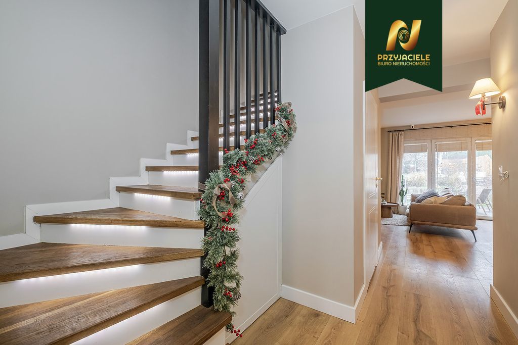 dom szeregowy, 4 pokoje Banino. Zdjęcie 8