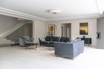 dom wolnostojący, 10 pokoi Famułki Brochowskie. Zdjęcie 4