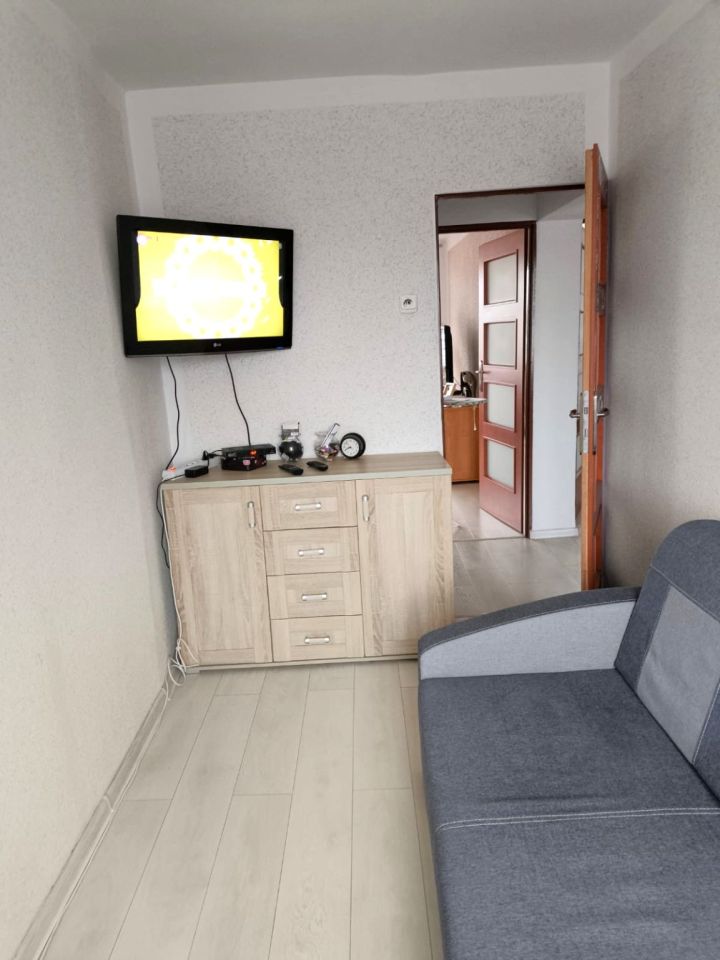 Mieszkanie 3-pokojowe Unin. Zdjęcie 20