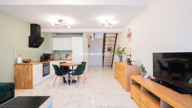 Mieszkanie 4-pokojowe Kraków Bieżanów, ul. Henryka i Karola Czeczów. Zdjęcie 5