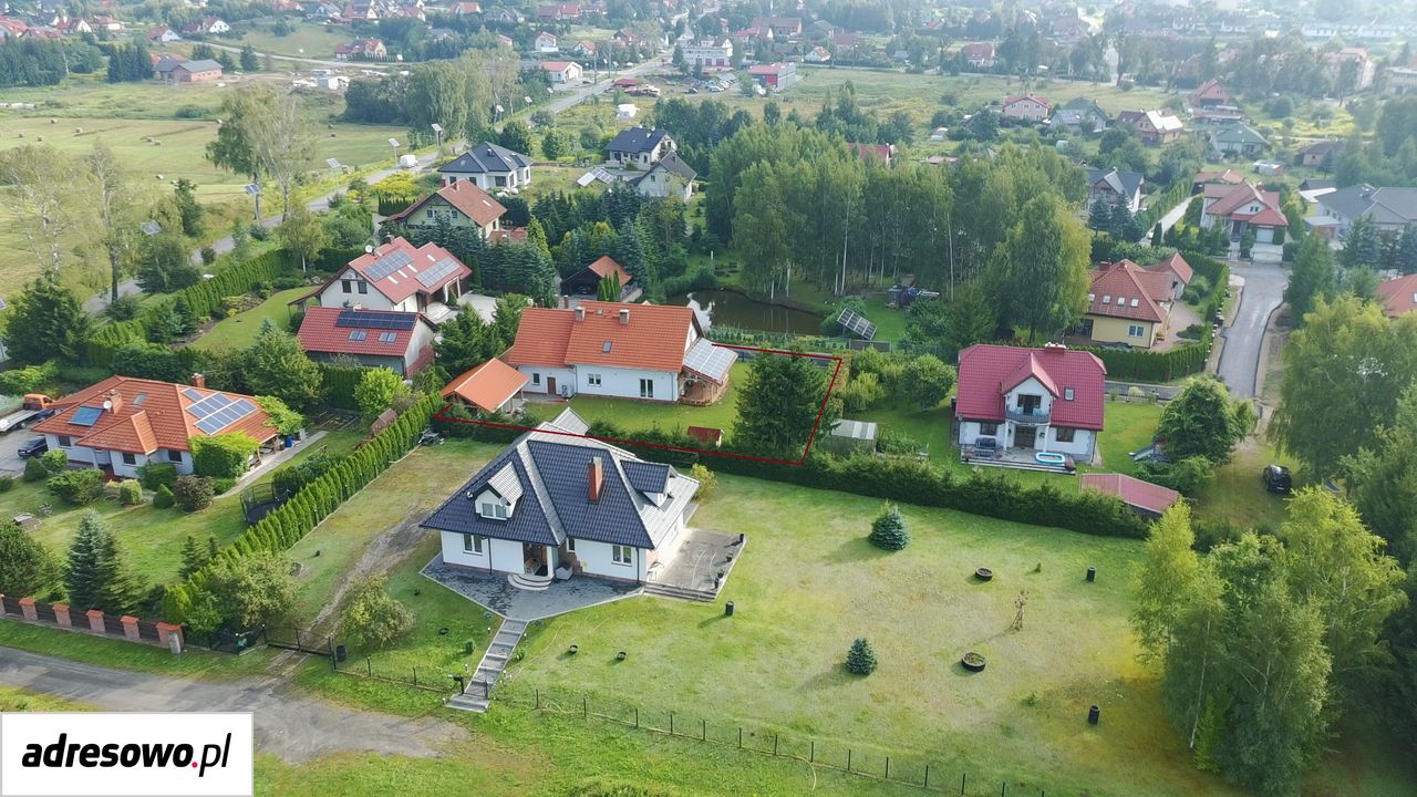 dom wolnostojący, 5 pokoi Jonkowo, ul. Liliowa. Zdjęcie 12