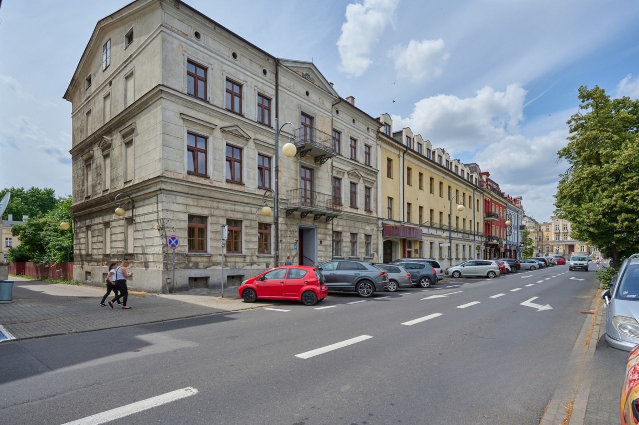 kamienica, 20 pokoi Kalisz Centrum, al. Wolności. Zdjęcie 3