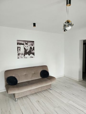 Mieszkanie 2-pokojowe Świebodzice. Zdjęcie 1