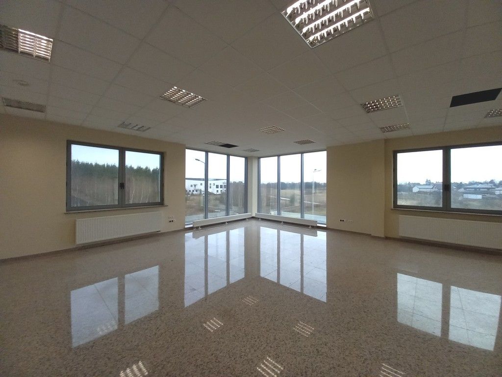 Hala/magazyn Wólka Kosowska. Zdjęcie 3