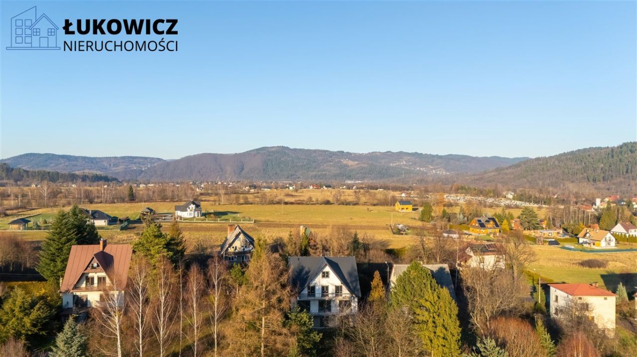 dom wolnostojący, 15 pokoi Jeleśnia. Zdjęcie 4