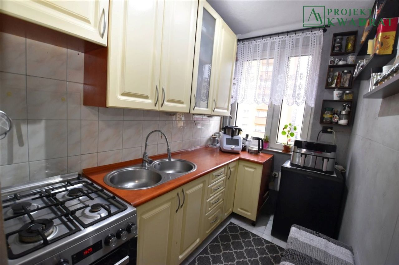 Mieszkanie 3-pokojowe Knurów, ul. Jana Sobieskiego. Zdjęcie 6