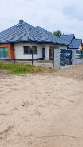 dom wolnostojący, 3 pokoje Grądy, ul. Topolowa. Zdjęcie 1