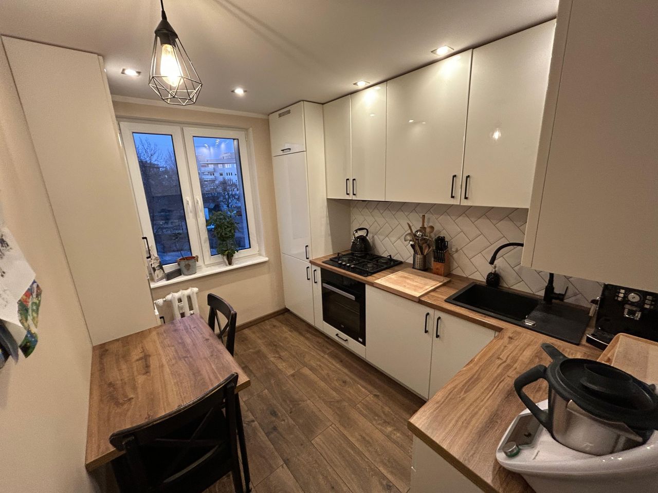 Mieszkanie 3-pokojowe Poznań Winogrady, os. Pod Lipami. Zdjęcie 14