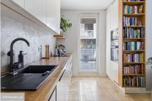 Mieszkanie 3-pokojowe Kraków Podgórze, ul. Bagrowa. Zdjęcie 3