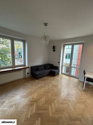 Mieszkanie 1-pokojowe Warszawa Mokotów, ul. Wiśniowa. Zdjęcie 1