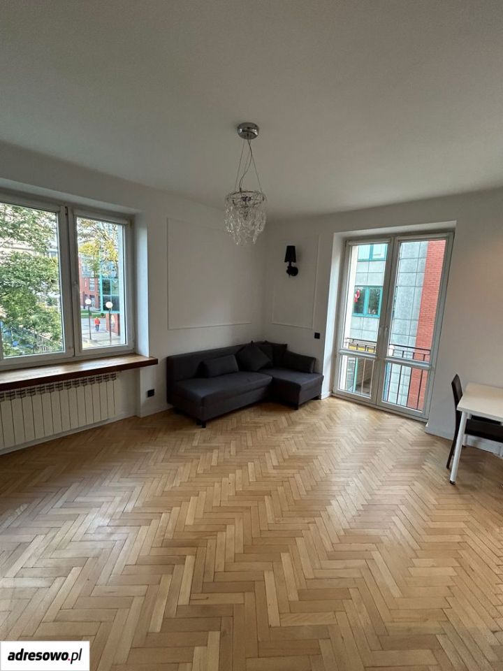 Mieszkanie 1-pokojowe Warszawa Mokotów, ul. Wiśniowa. Zdjęcie 1