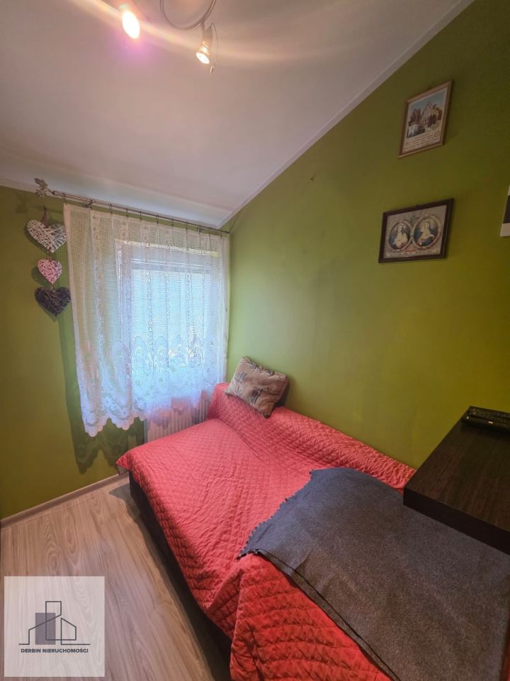 dom wolnostojący, 4 pokoje Poddębie. Zdjęcie 9