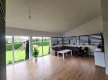 dom wolnostojący, 6 pokoi Ługowina. Zdjęcie 3