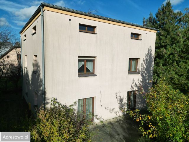 dom wolnostojący, 6 pokoi Strzelce Opolskie, ul. Fabryczna. Zdjęcie 1