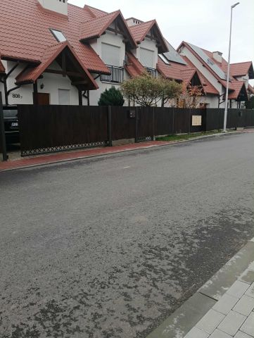 dom szeregowy, 4 pokoje Krasne. Zdjęcie 1