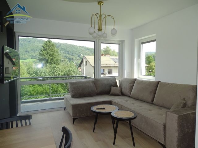Mieszkanie 3-pokojowe Ustroń. Zdjęcie 2