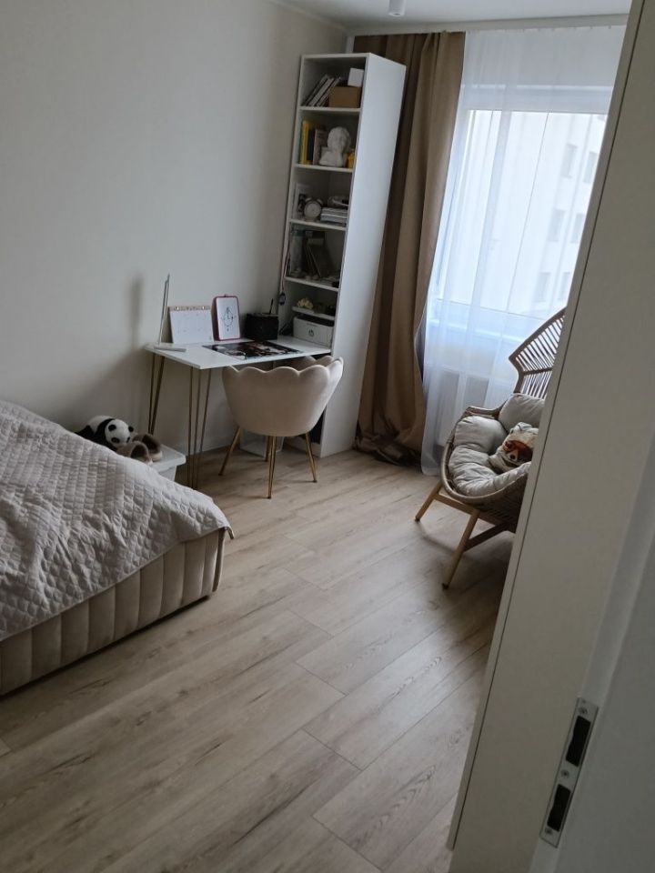 Mieszkanie 3-pokojowe Piła. Zdjęcie 4