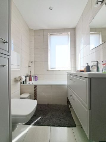 Mieszkanie 4-pokojowe Marki, ul. Rysia. Zdjęcie 3