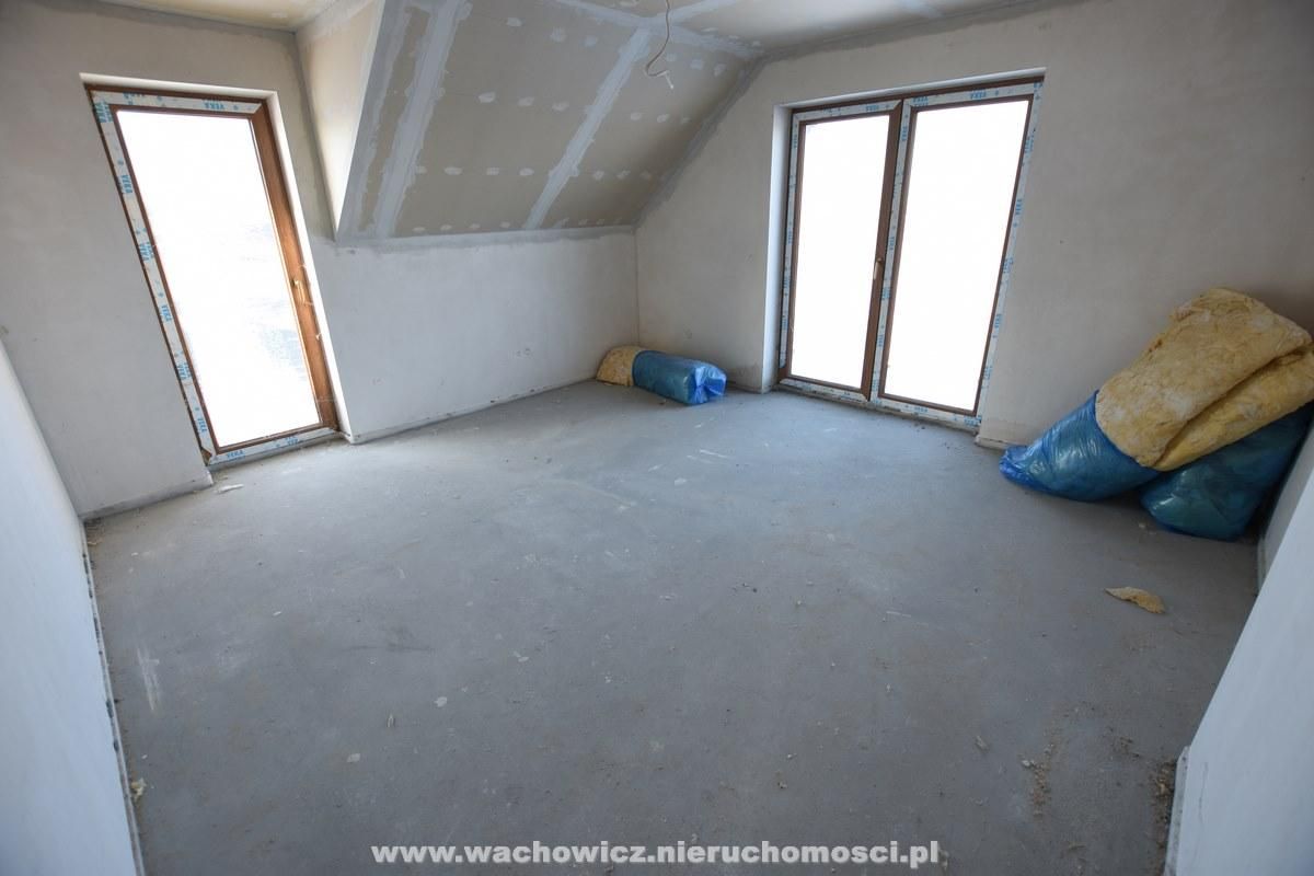 dom wolnostojący, 5 pokoi Łętkowice. Zdjęcie 18