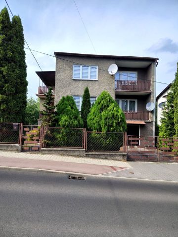 dom wolnostojący, 4 pokoje Wadowice. Zdjęcie 1