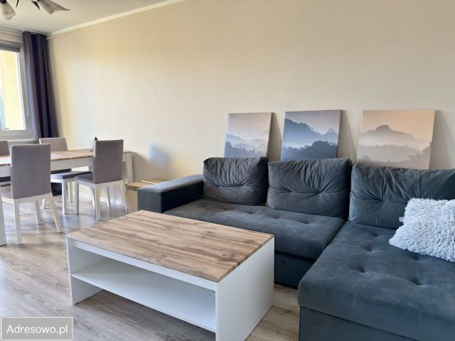 Mieszkanie 4-pokojowe Gdańsk Piecki, ul. Bulońska. Zdjęcie 1