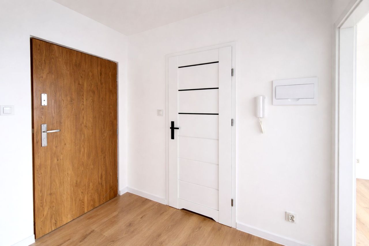 Mieszkanie 3-pokojowe Głogów Kopernik. Zdjęcie 4