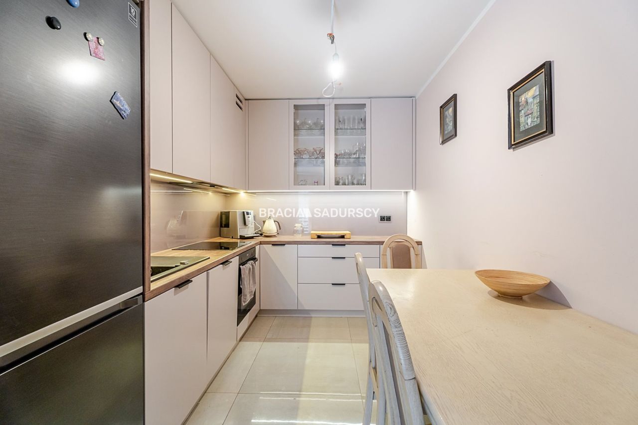 Mieszkanie 3-pokojowe Kraków Swoszowice, ul. Leona Petrażyckiego. Zdjęcie 12