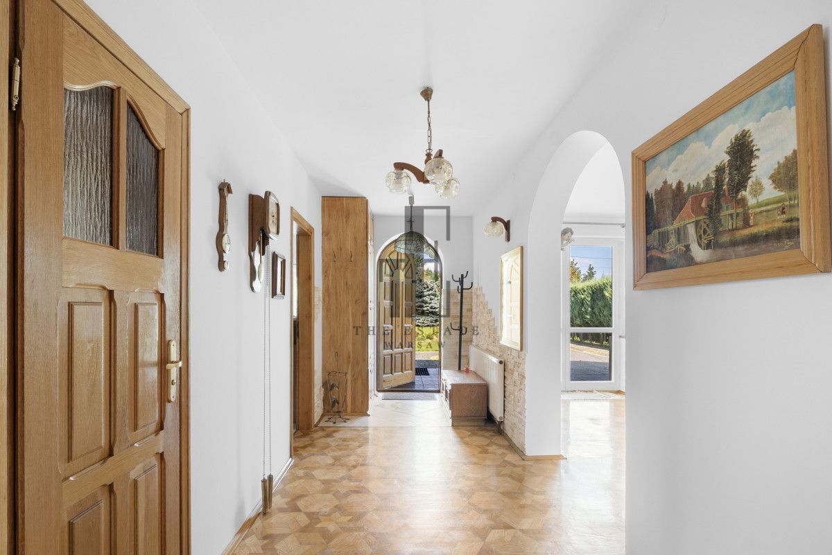 dom wolnostojący, 6 pokoi Łuczynów. Zdjęcie 2