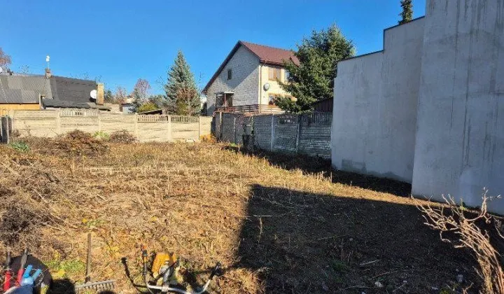 Działka budowlana Radom Kaptur, ul. Folwarczna