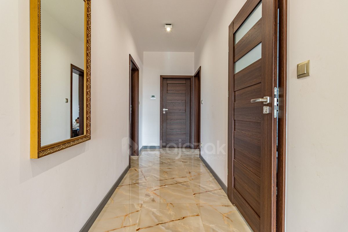 dom wolnostojący, 4 pokoje Strzepcz. Zdjęcie 10