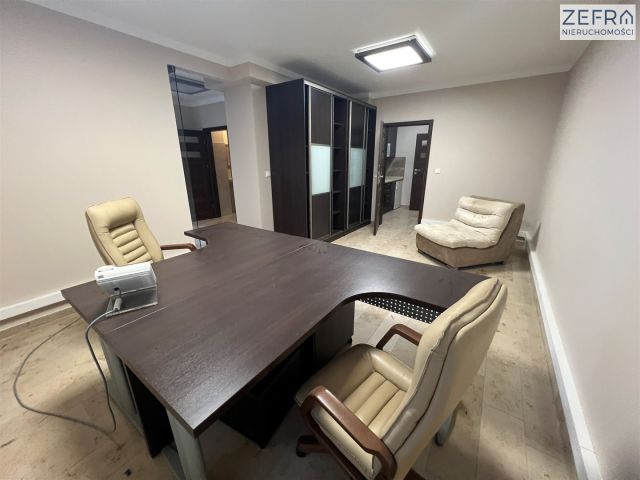 Biuro Kraków Bronowice, ul. Juliusza Lea. Zdjęcie 1