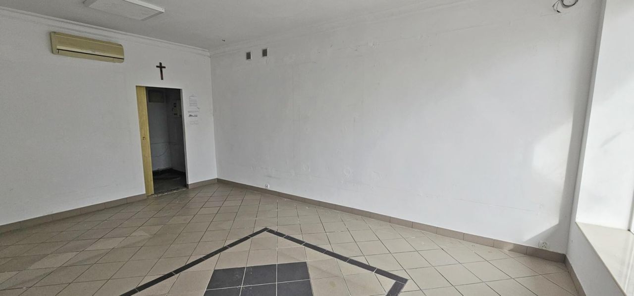 Lokal Kartuzy Centrum, ul. Dworcowa. Zdjęcie 3