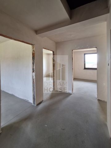 dom wolnostojący, 4 pokoje Kuźnica Dąbrowska. Zdjęcie 12