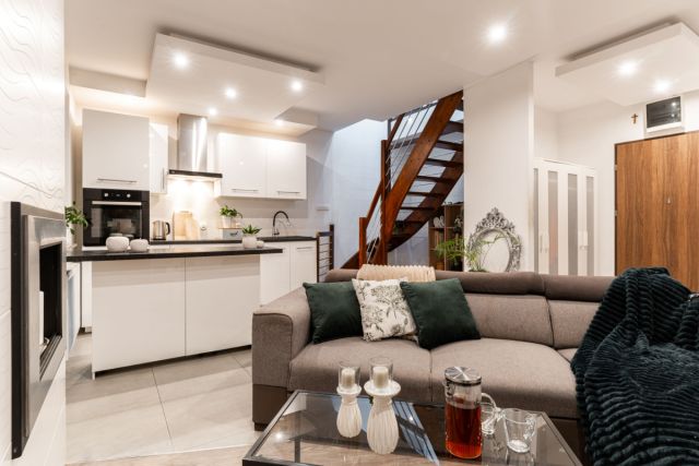 Mieszkanie 4-pokojowe Gorzów Wielkopolski, ul. Madrycka. Zdjęcie 1