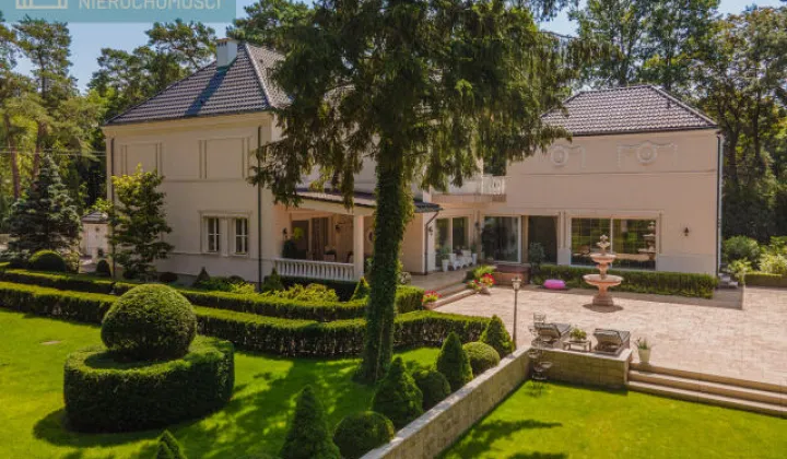 dom wolnostojący, 10 pokoi Konstancin-Jeziorna