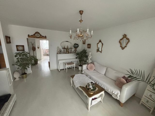 Mieszkanie 3-pokojowe Czeladź Piaski, os. Dziekana. Zdjęcie 1