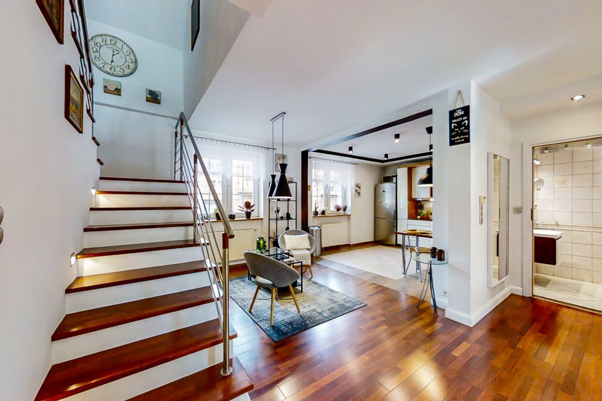 bliźniak, 8 pokoi Rzgów. Zdjęcie 9