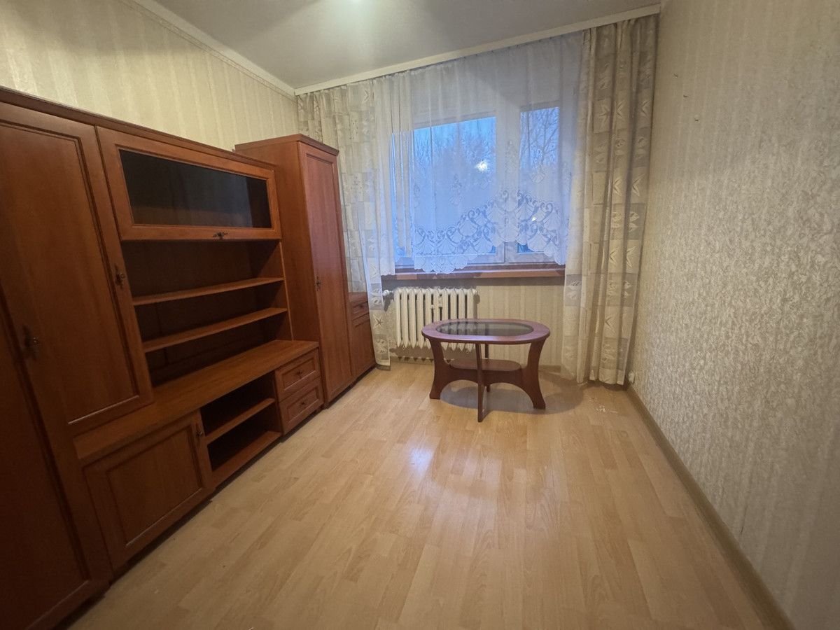 Mieszkanie 4-pokojowe Ruda Śląska, ul. Ignacego Paderewskiego. Zdjęcie 3