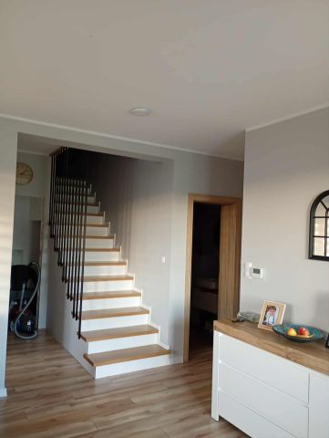 dom wolnostojący, 5 pokoi Jezuicka Struga. Zdjęcie 9