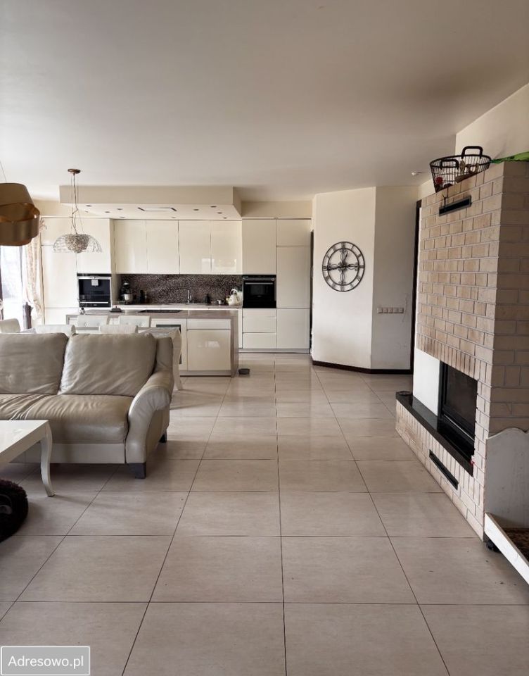 dom wolnostojący, 5 pokoi Lisiec Wielki. Zdjęcie 6