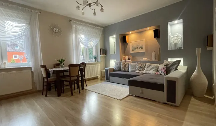 Mieszkanie 4-pokojowe Police