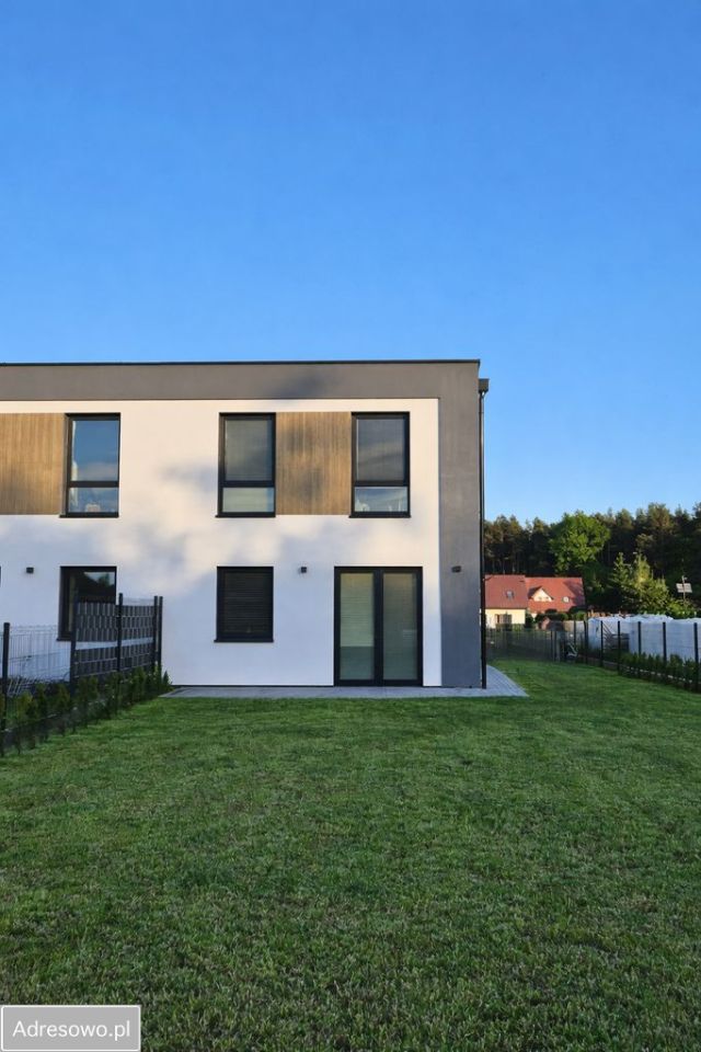 bliźniak, 5 pokoi Silno. Zdjęcie 7