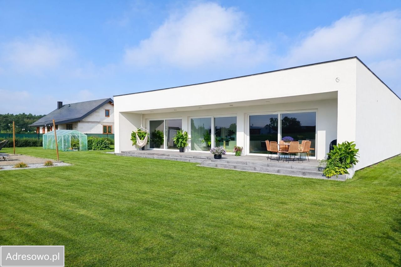 dom wolnostojący, 3 pokoje Wichulec. Zdjęcie 11